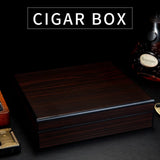 Humidor en Bois de Cèdre pour 35 Cigares, Finition Piano